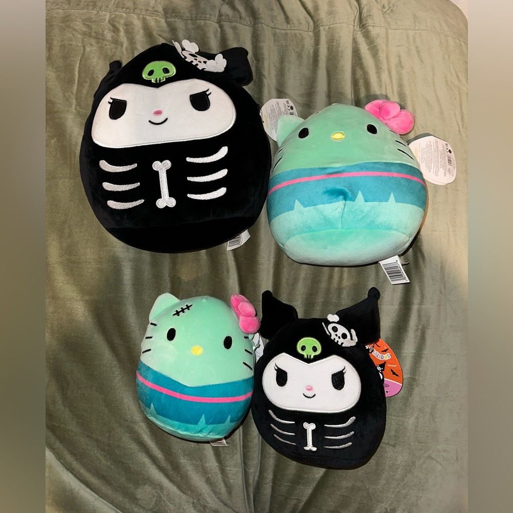 Set of 4 Hello Kitty Halloween Squishmallows